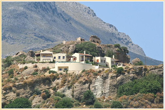 Villa hillside location